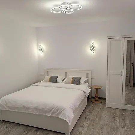 Апартаменты Urban Hills Loft
