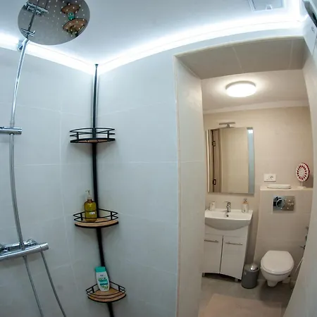 Urban Hills Loft Apartment Brasov